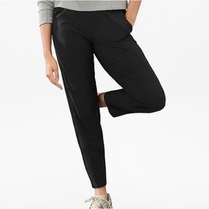 Athleta Brooklyn mid-rise ankle pants with pockets size 12